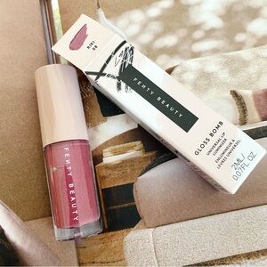 Fenty Beauty Gloss‎ Bomb Riri